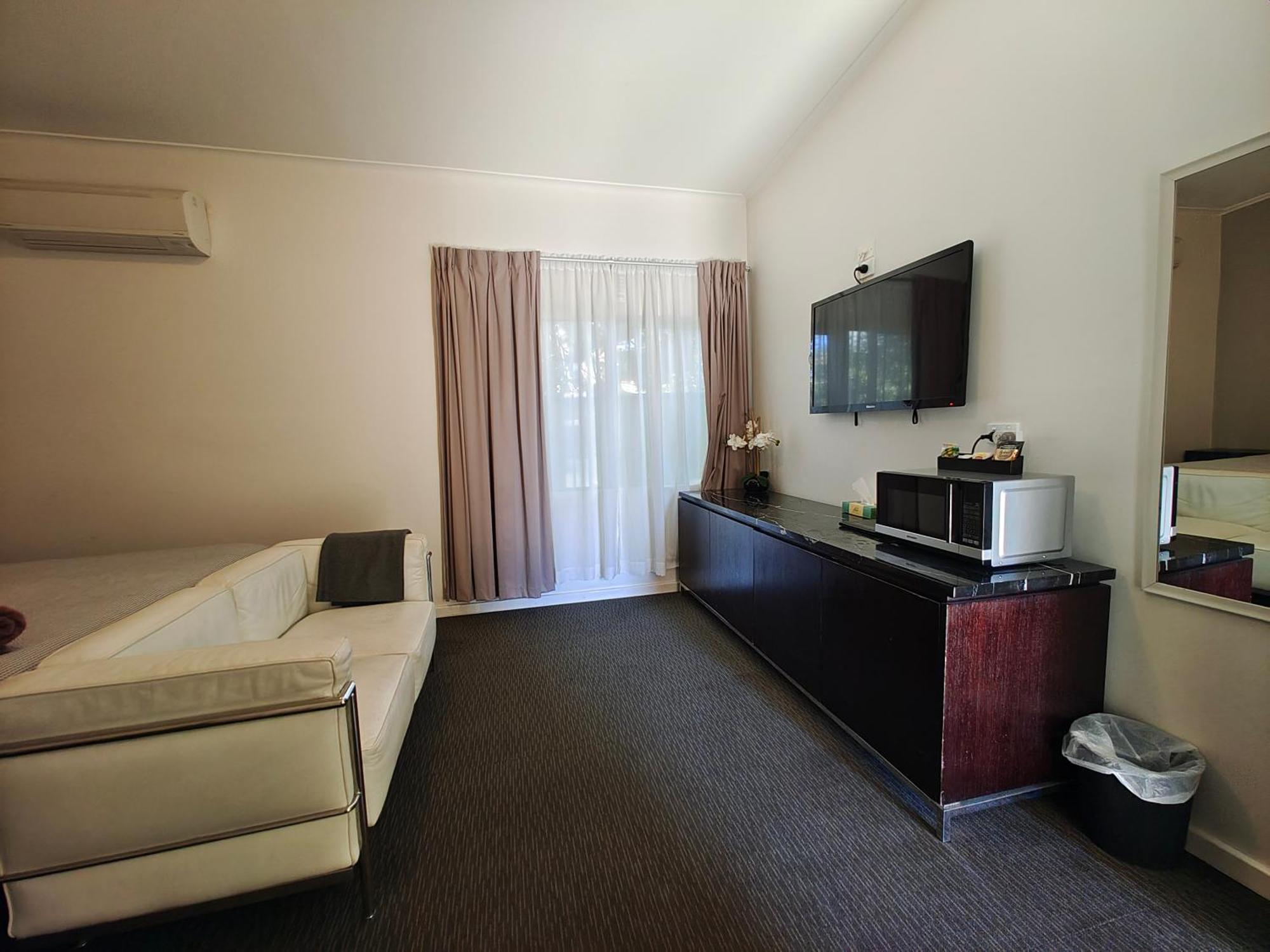 Altair Motel Cooma Exterior photo